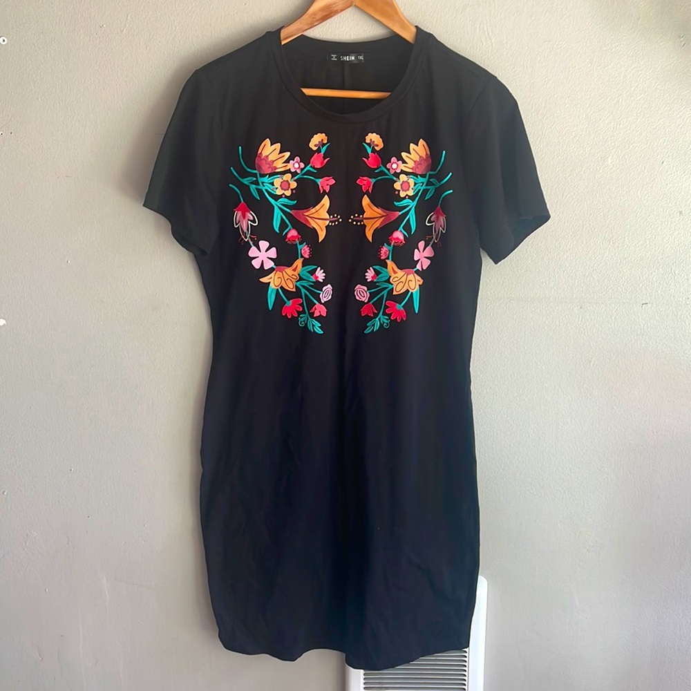 ☀️5 for $20☀️Tee Shirt Dress Curvy Women’s 1x plus black stretch short sleeve